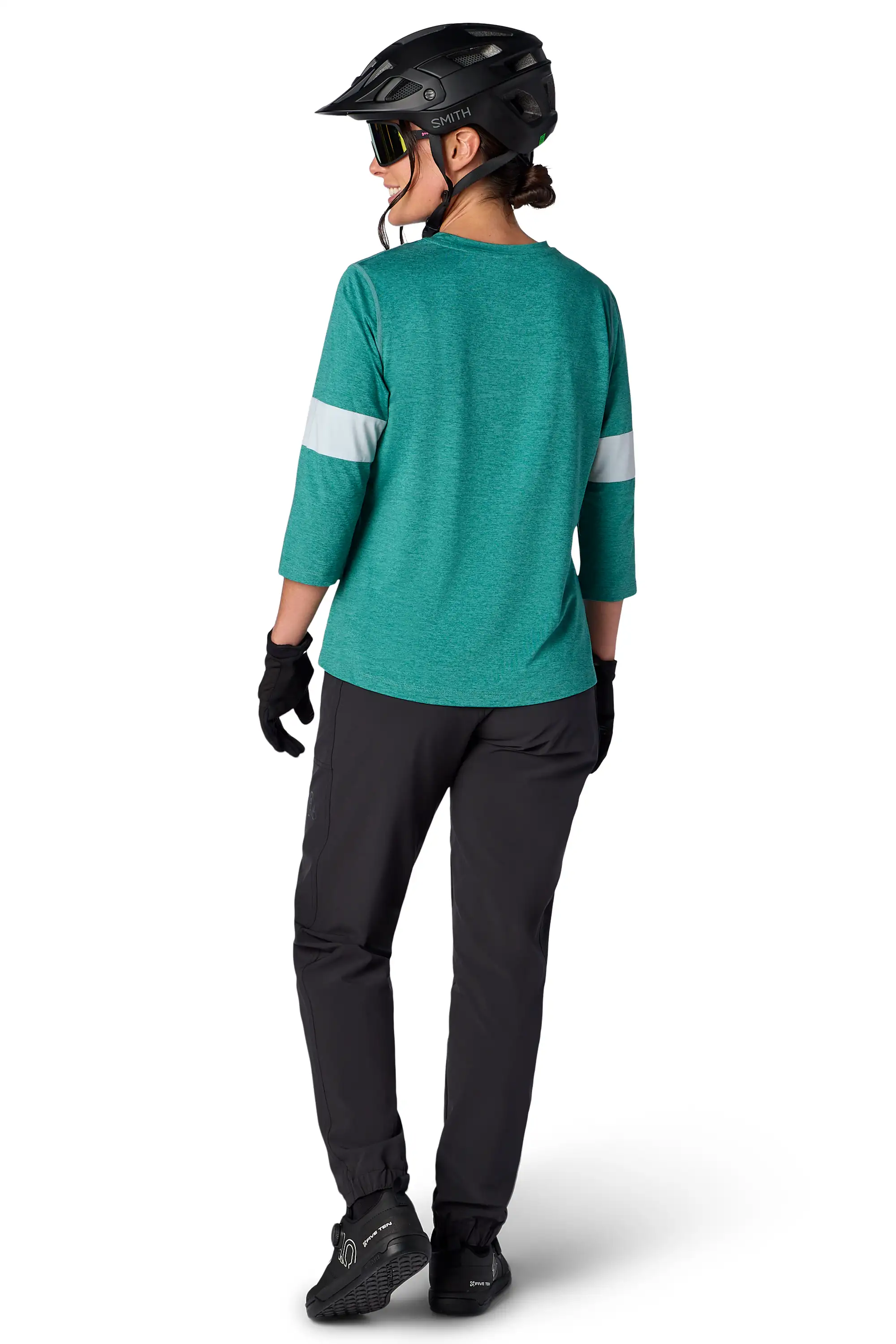 Tia Pant - Image 8